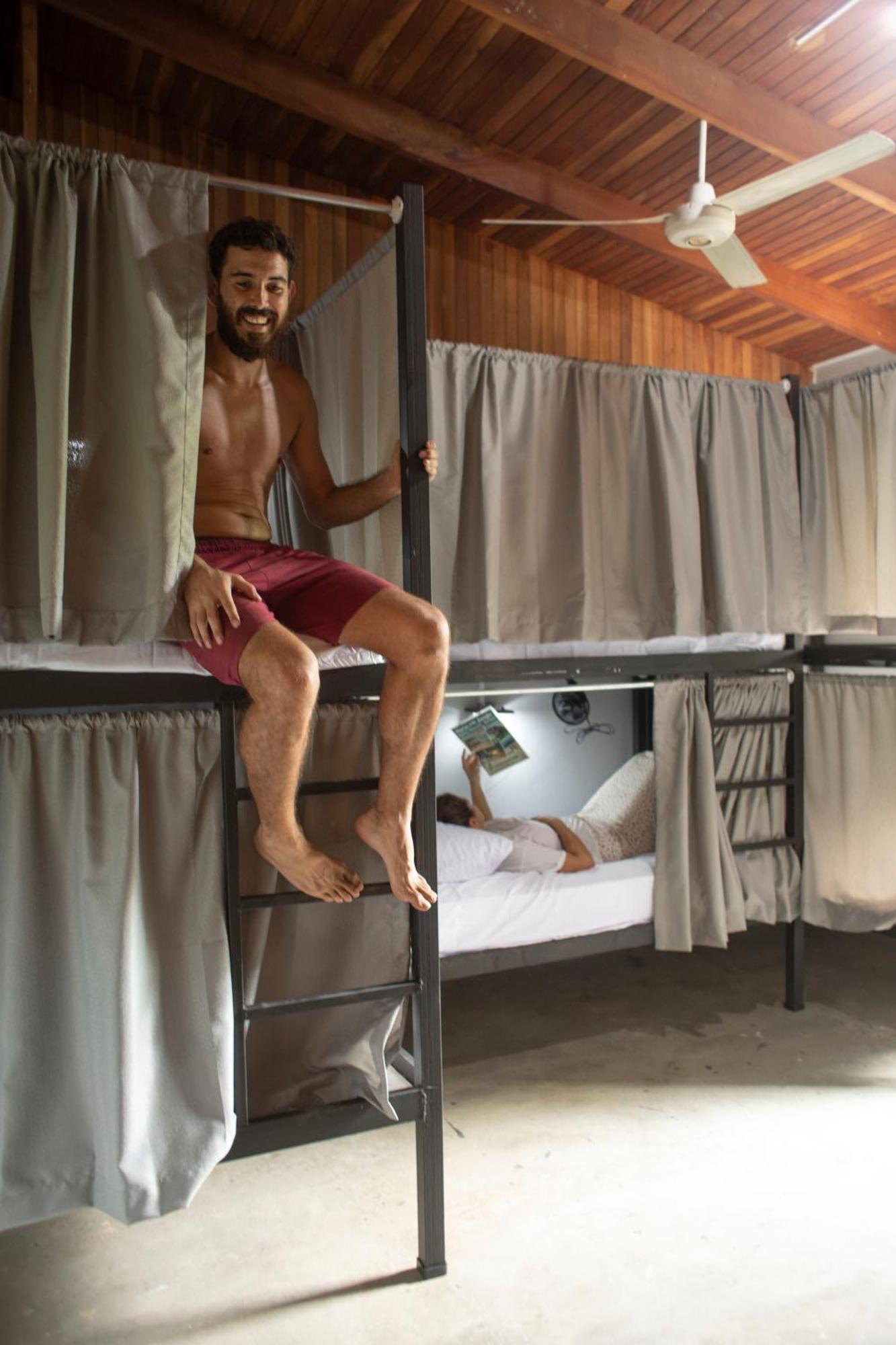 Argdivan Beach Hostel Sámara Exteriér fotografie